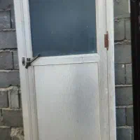 در آلمینیومی جنس محکم و ضخیم در حد نو|مصالح و تجهیزات ساختمان|قوچان, |دیوار