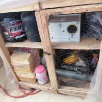 قفس چوبی بزرگ دو طبقه