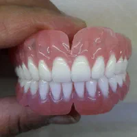 دندان مصنوعی