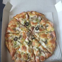 به تعدادی نیروی خانم و آشپز فست فود نیازمندیم