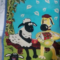 دو عدد فرش کار کرده بدون پارگی کاملا تمیز و سالم