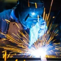 جوشکاری سیا و نصب ایرانیت و الاچق و  برشکاری