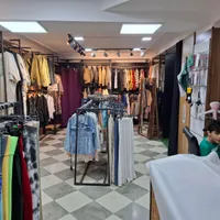 فروش رگال شیک لباس و مانکن|فروشگاه و مغازه|هشتگرد, |دیوار