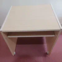 میز تحریر و میز خاطره