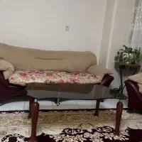 مبل چرم و میز،ناهارخوری و ساعت ایستاده حمل رایگان|مبلمان خانگی و میز عسلی|ساری, |دیوار