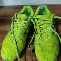 کفش فوتسال|کیف، کفش، کمربند|ساوه, |دیوار