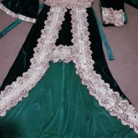 لباس سبز