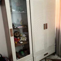 کمدو ویترین و میزتحریر نوجوان|میز تحریر و کامپیوتر|تهران, هلال احمر|دیوار