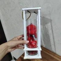 باکس و خرس و نقاشی روی چوب