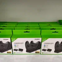 باتری و شارژر دسته ایکس باکس Xbox Series|کنسول، بازی ویدئویی و آنلاین|شیراز, یخ سازی|دیوار