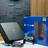 PS4 PRO دو دسته با بازی بسیار تمیز