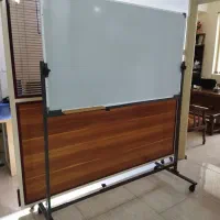 تخته وایت برد مغناطیسی 1*  1.5 با پایه قابل تنظیم