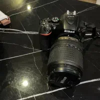 دوربین عکاسی 5500 D نیکون لنز ۱۸۱۴۰