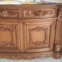 بوفه چوب گردو (( کنده کاری شده دست ))