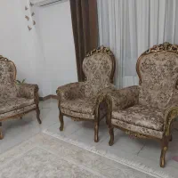 مبل ۸نفره استیل زیبا و سالم|مبلمان خانگی و میز عسلی|رشت, معلولین|دیوار