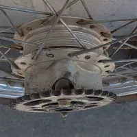 چرخ عقب و کمک عقب جلو موتور تخت|قطعات یدکی و لوازم جانبی|سنندج, |دیوار