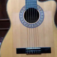 گیتار والنسیا