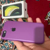 ایفون se 2020 حافظه 64