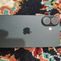 ایفون ۱۷ نرمال