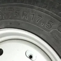 لاستیک ۲۳۵ خاوری|قطعات یدکی و لوازم جانبی|قروه, |دیوار