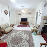 خ سردخانه /۷۰ متر طبقه اول سکو بلند/ املاک آشیان