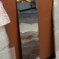 سه عدد آینه ایستاده بلند بالا و پایین چوبی طرح دار