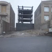 زمین بر ۱۸ متری رودکی