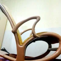 صندلی  (    (راک)    )