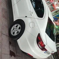 شیشه دودی شاهین