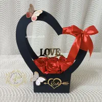 باکس گل خاص و ویژه فقط ۳ عدد مانده