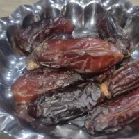 خرما درجه یک گوشتی سراوان  و مهرستان