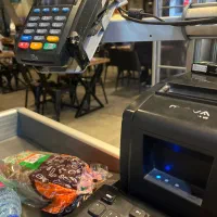 صندوقدار هایپر مارکت