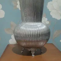 گلدان دکوری فلزی با کارتن