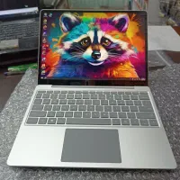 لپتاپ surface در حد آکبند