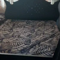 تخت دونفره