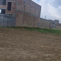 ۲۰۰متر زمین  چسبیده به ساخت ،روبروی دانه های روغنی