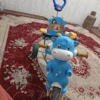 سه چرخه|اسباب‌بازی بچه|اهواز, شهرک رزمندگان|دیوار