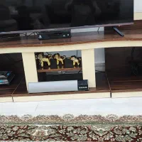 میز زیر تلویزیونی