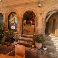 5 متر کافه take away