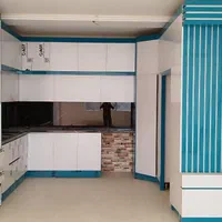 نصاب درب چوبی ، کابینت و کمد دیواری و روکوب|خدمات پیشه و مهارت|کرمان, |دیوار