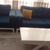 مبل راحتی ومیز نهارخوری