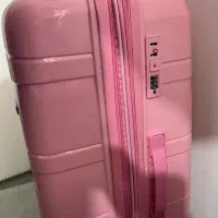 چمدان|کیف، کفش، کمربند|اهواز, زردشت|دیوار