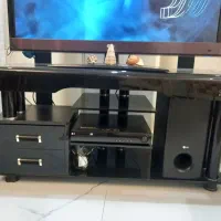 میز تلویزیون شیشه ای به طول یک متر