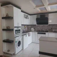 اندیشه فاز 5مجتمع مروارید آپارتمان 86متری
