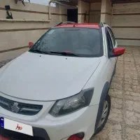 کوییک r سفید قرمز کم کارکرد
