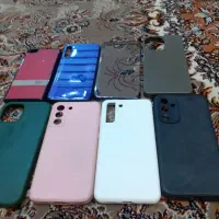 تعدادی قاب گوشی