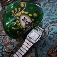 ساعت مچی قدیمی omax