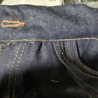 الیگ مادگی زن شلوار لی