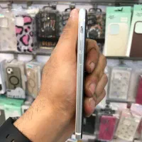 iPhone SE 2020 128 LL/A|موبایل|رشت, لاکانی|دیوار