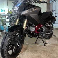 موتور سیکلت آشیل ۲۰۰ آدونچر.